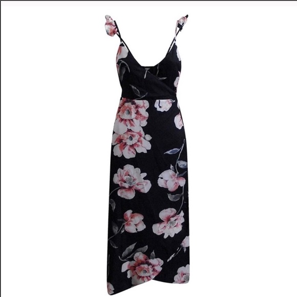 🌺🌺2 Way Wrap Dress🌺🌺 - Picture 4 of 7